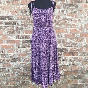 Storia Romper Womens Size Medium Puprle Floral Tiered Tie Straps